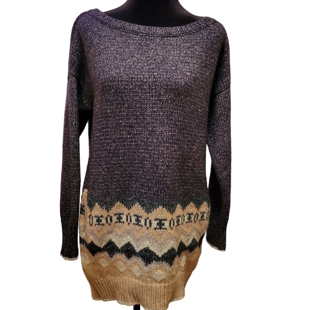 Victoria Secret Over Size Heavy Duty Sweater With Pockets. Size Small